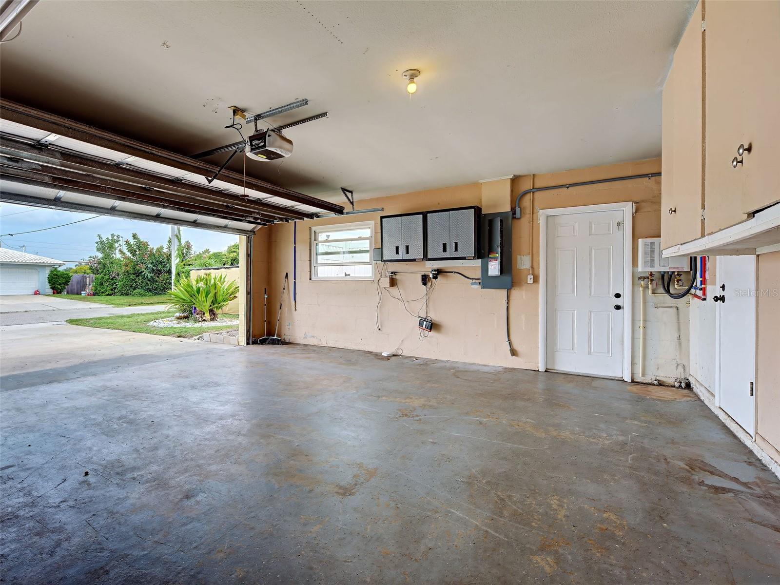 612 GLEN OAK RD — photo 51