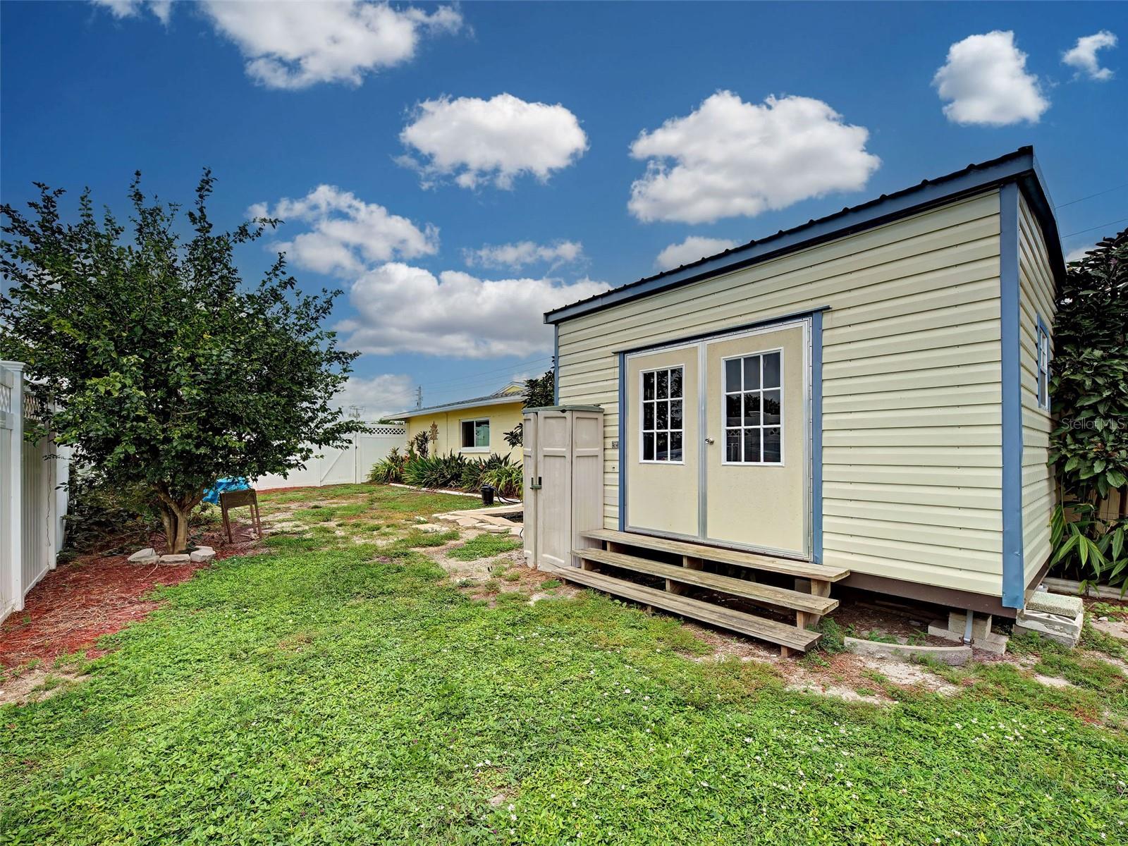 612 GLEN OAK RD — photo 55
