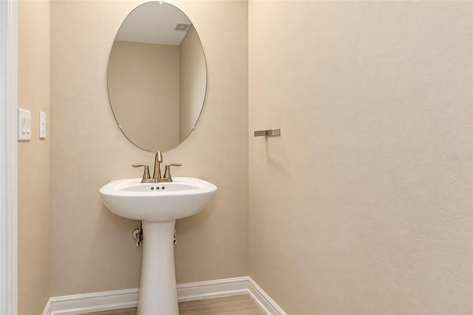 5438 TRIPOLI DR — photo 12