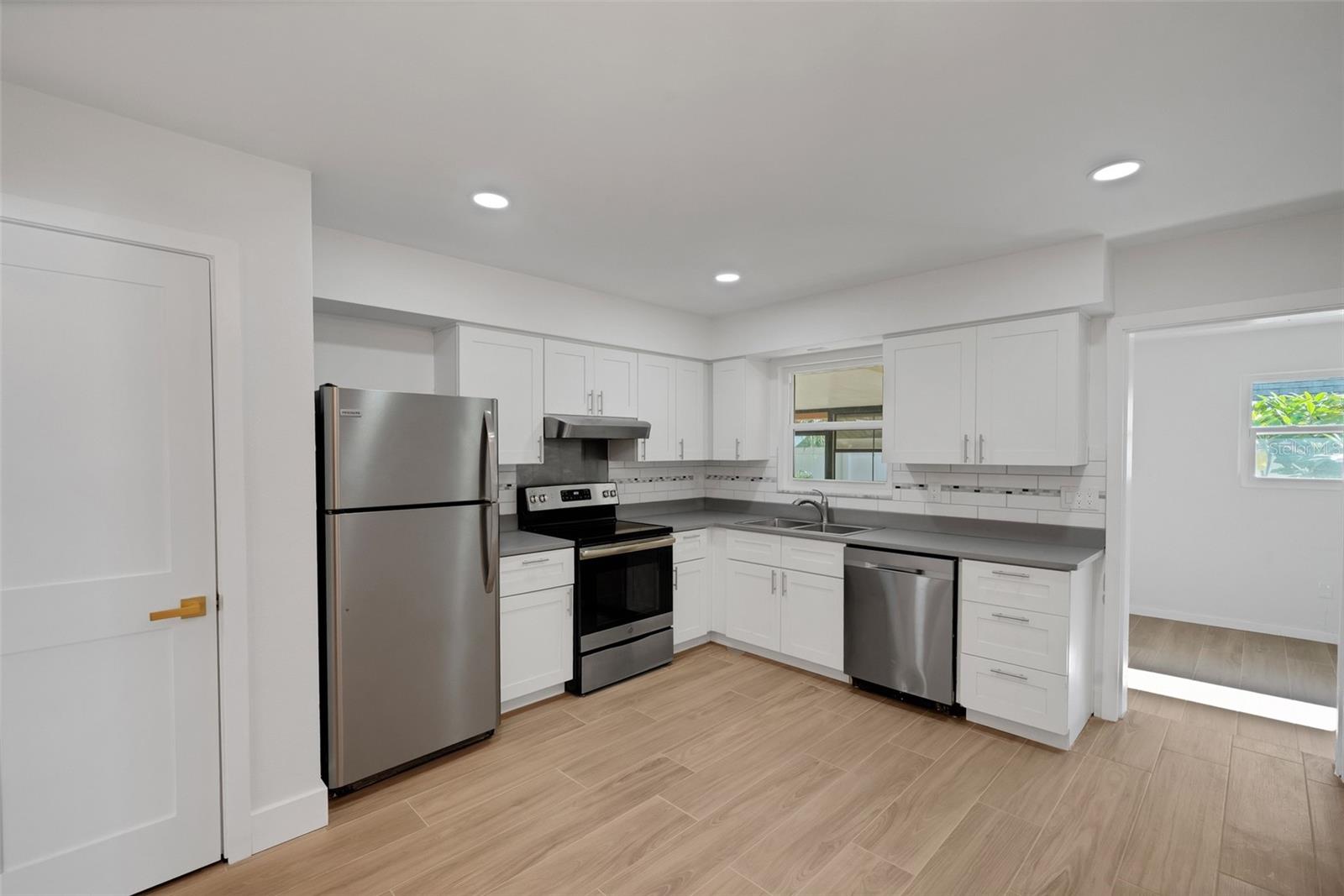 187 BEL FOREST DR #C — photo 21