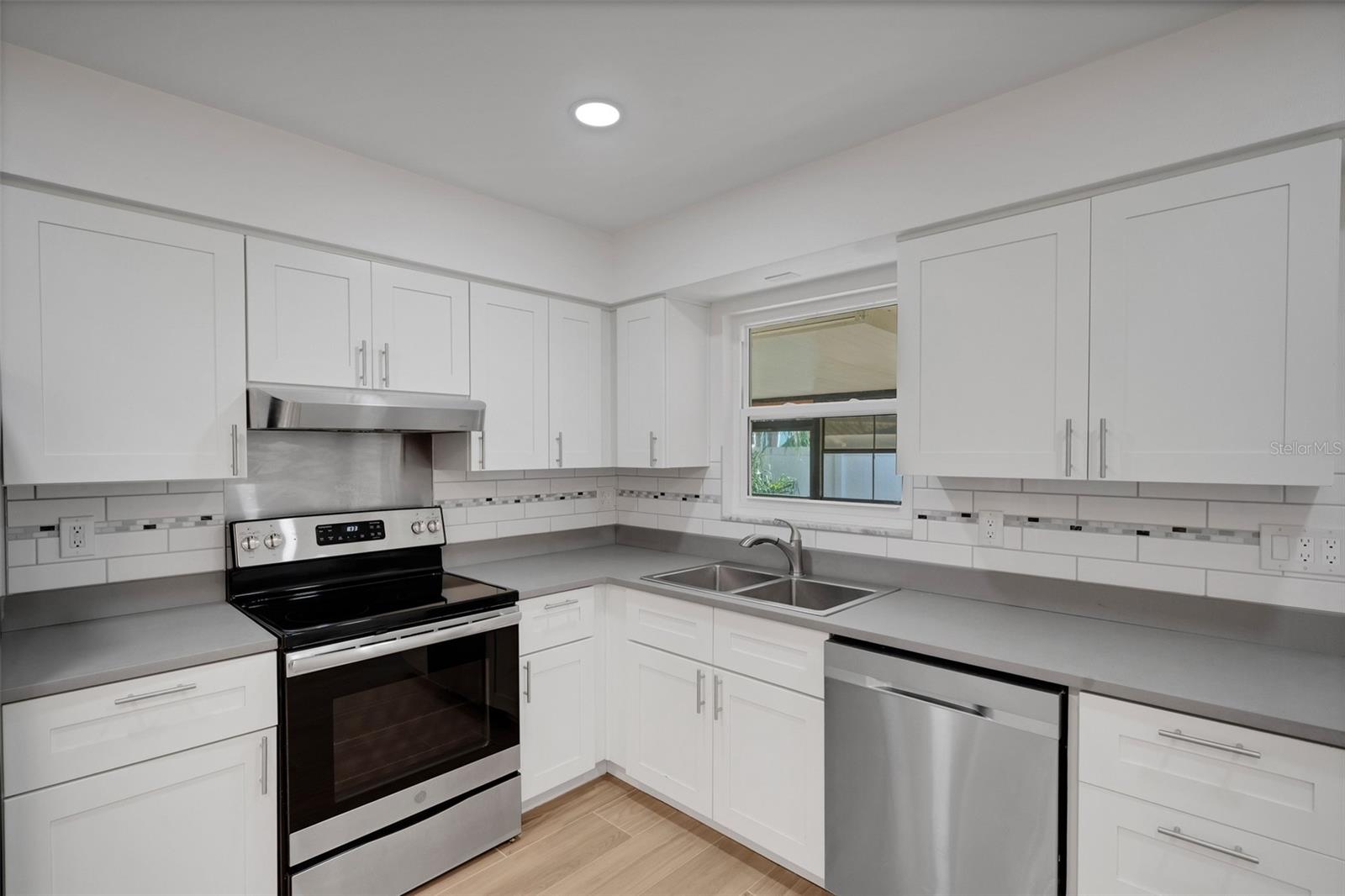 187 BEL FOREST DR #C — photo 4