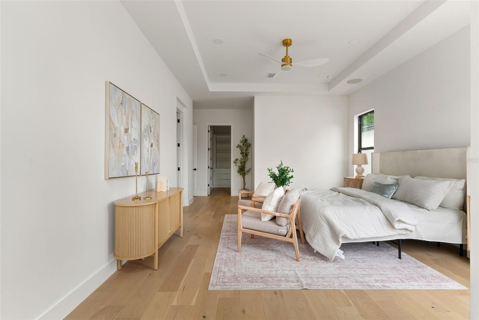 1007 W BRADDOCK ST — photo 28