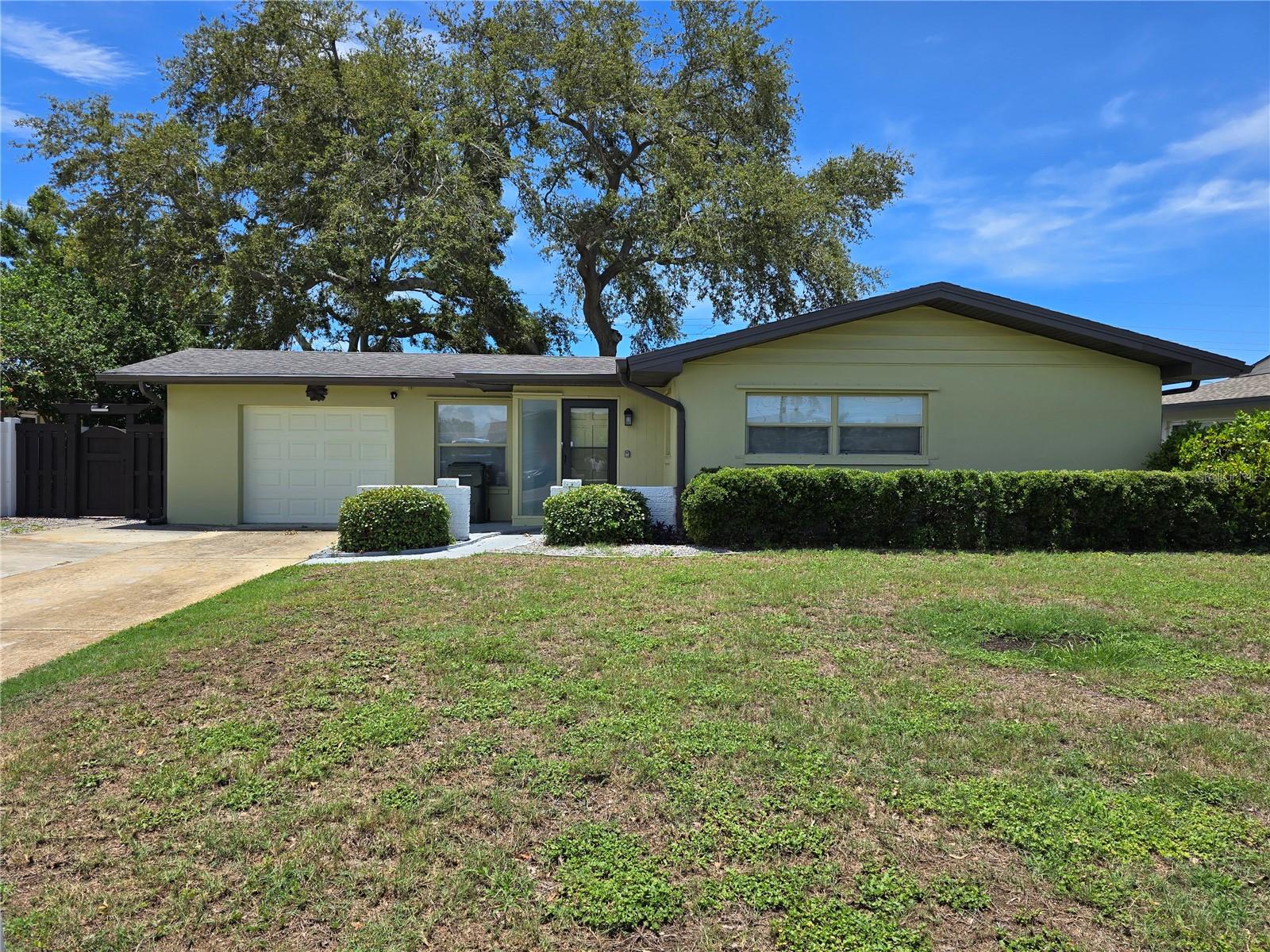 13754 TRINIDAD DR — photo 2