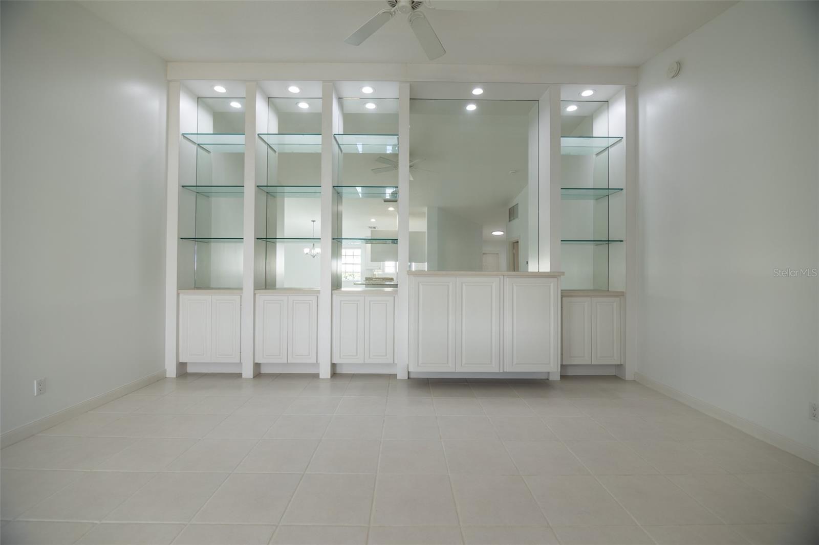 8876 ESTEPONA CT — photo 19