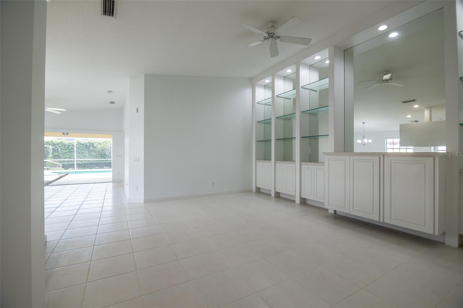 8876 ESTEPONA CT — photo 16