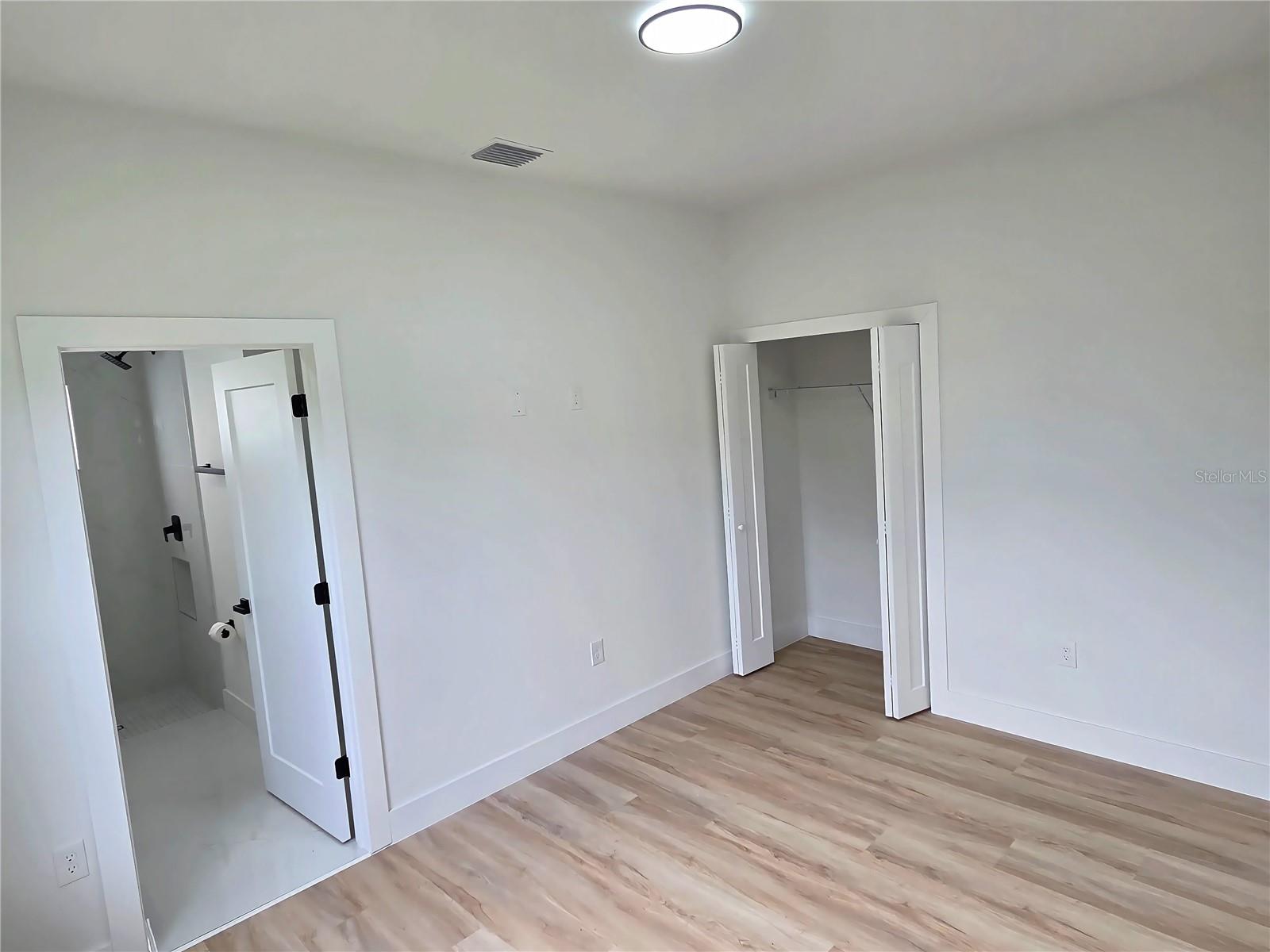 3126 BELLEVILLE TER — photo 23