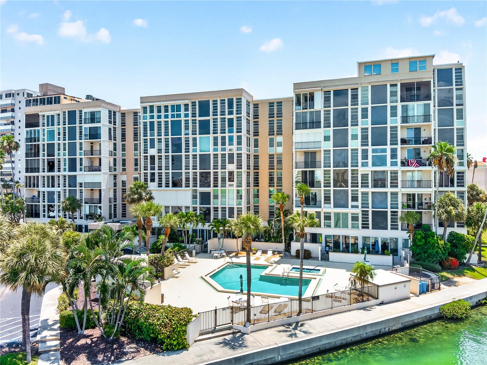 7400 SUN ISLAND DR S #203 — photo 8