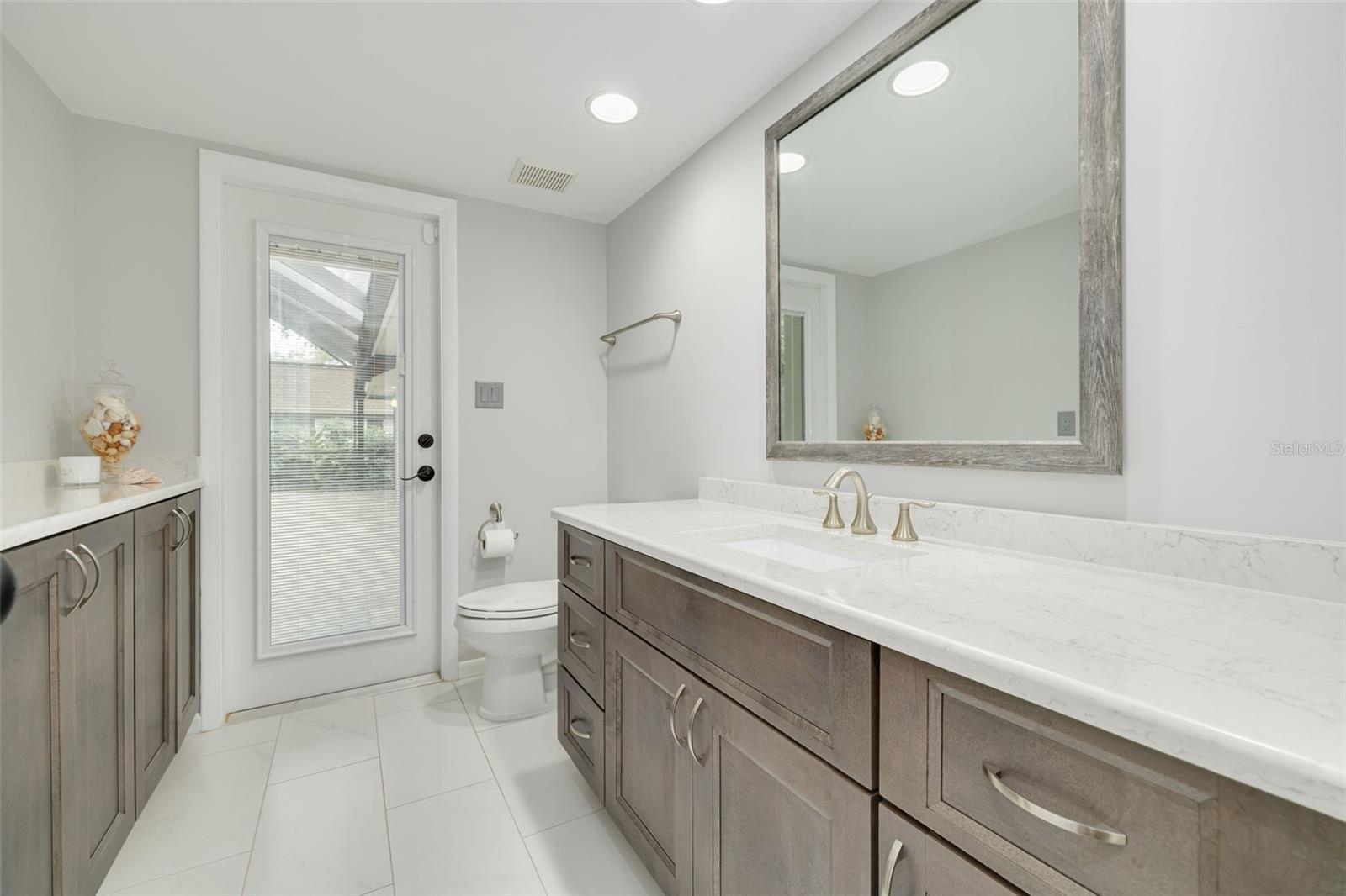 2715 COUNTRY WOODS LN — photo 43