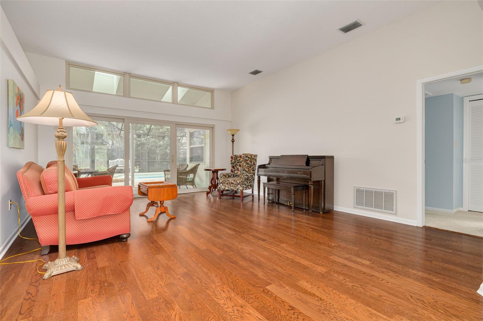 2715 COUNTRY WOODS LN — photo 8