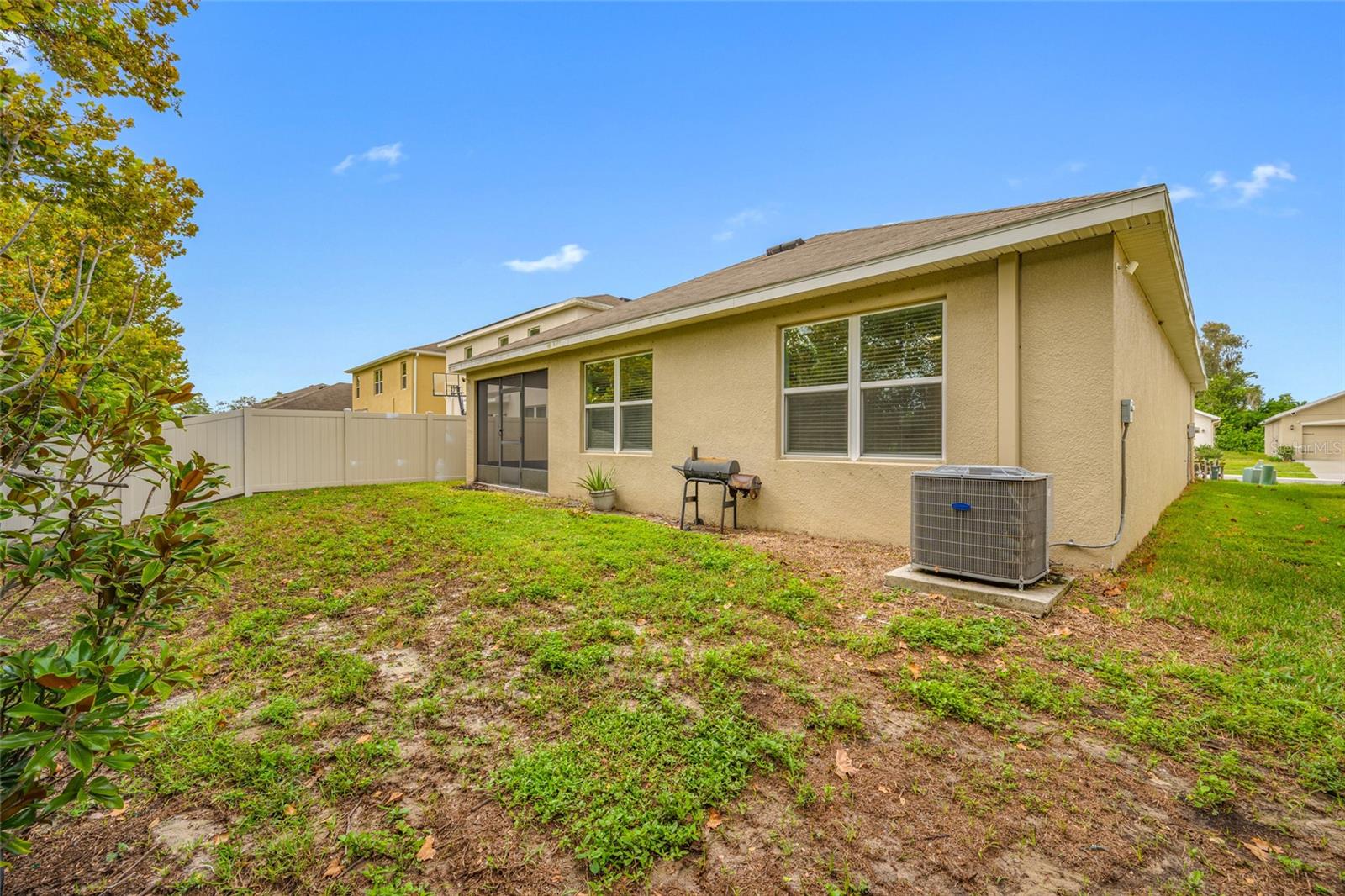 605 BLUE POINT DR — photo 47