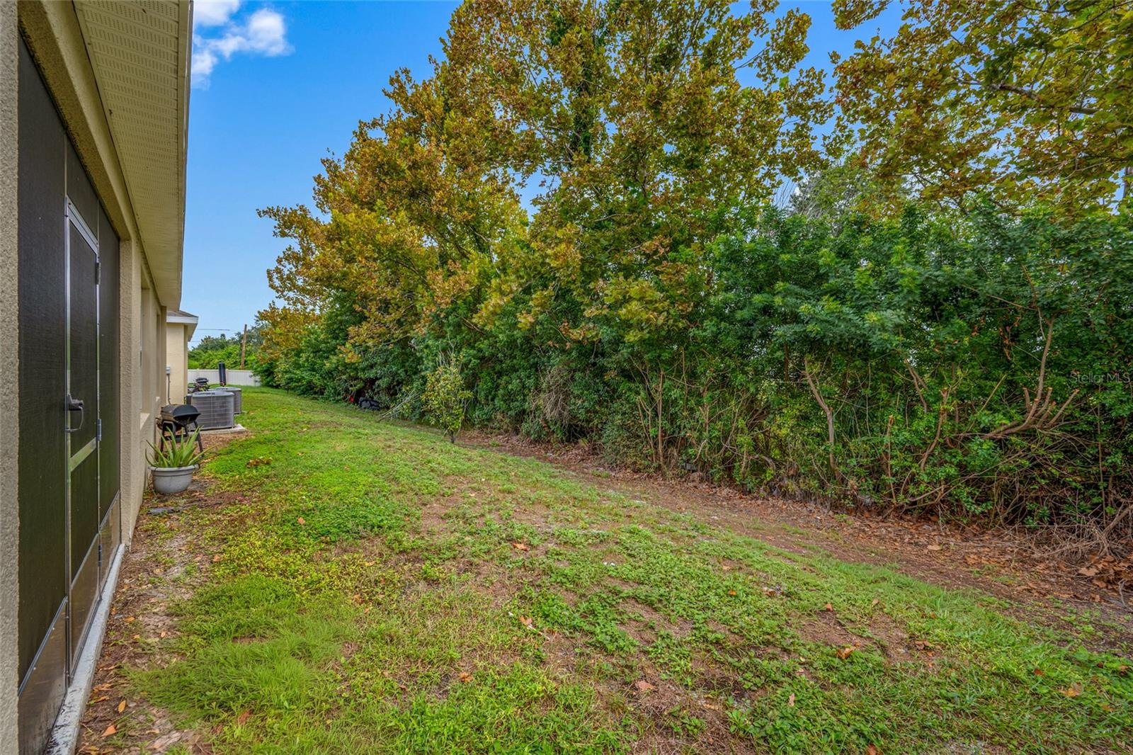 605 BLUE POINT DR — photo 46