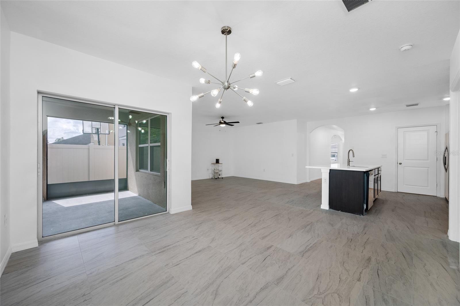 605 BLUE POINT DR — photo 15