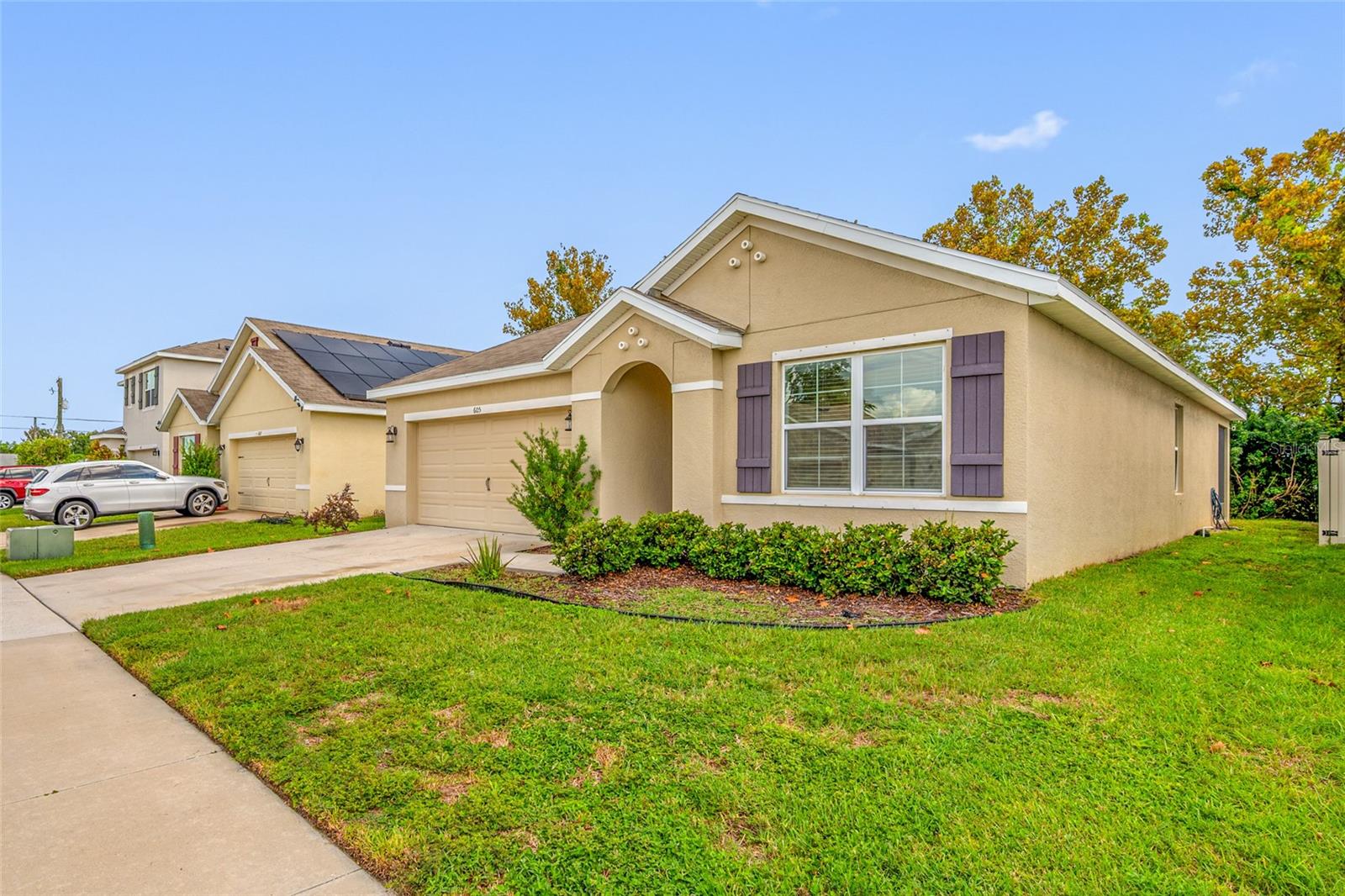 605 BLUE POINT DR — photo 52