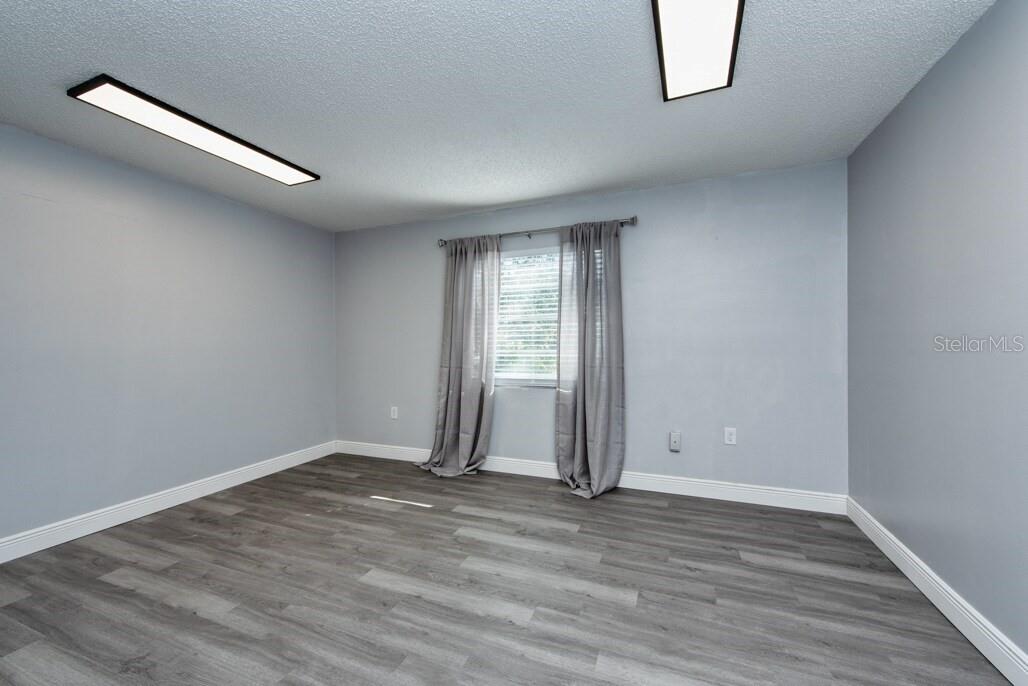 7408 COMMERCE ST — photo 7