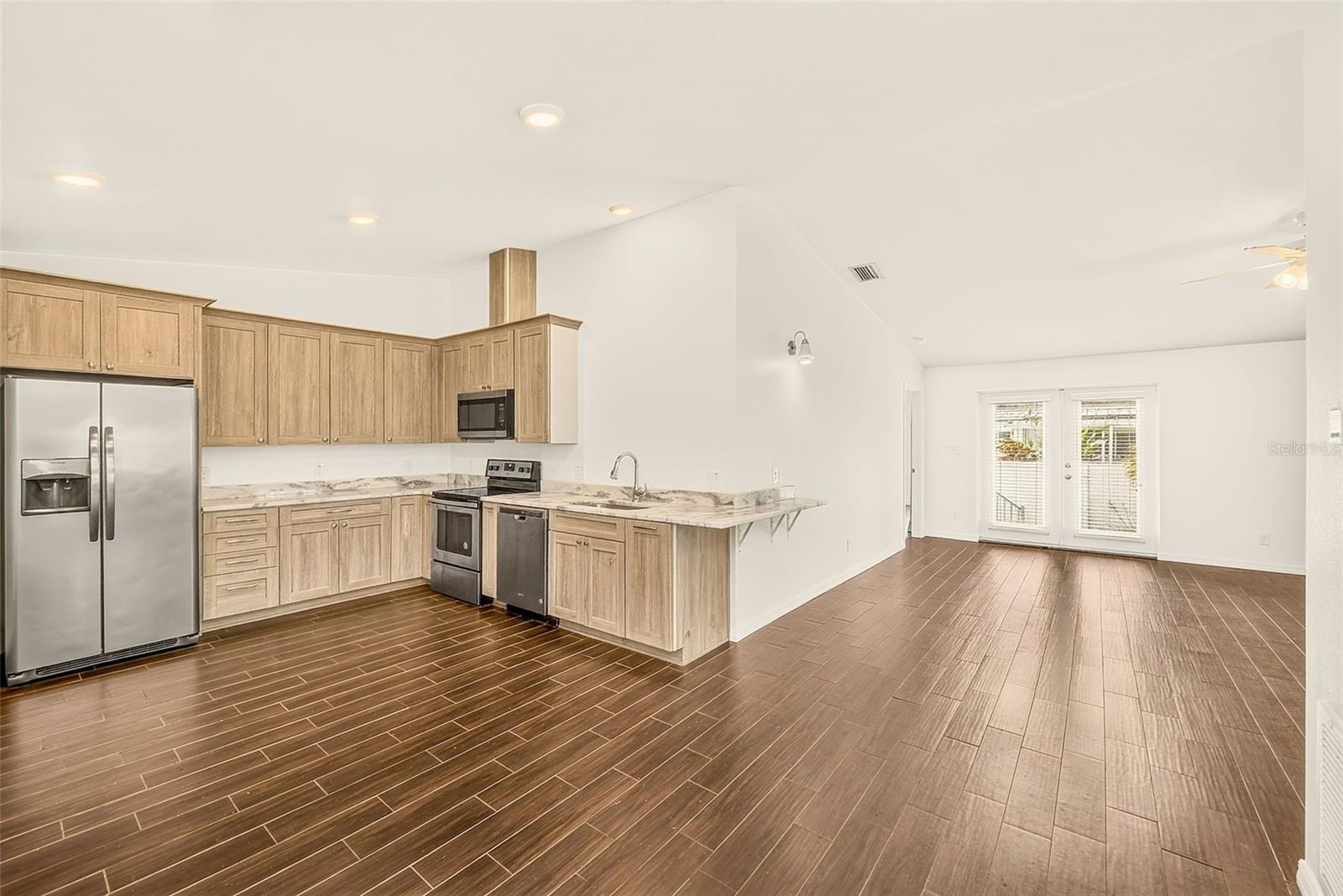 14330 CHANNEL DR — photo 6