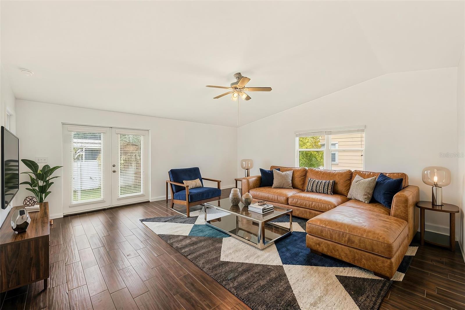 14330 CHANNEL DR — photo 11