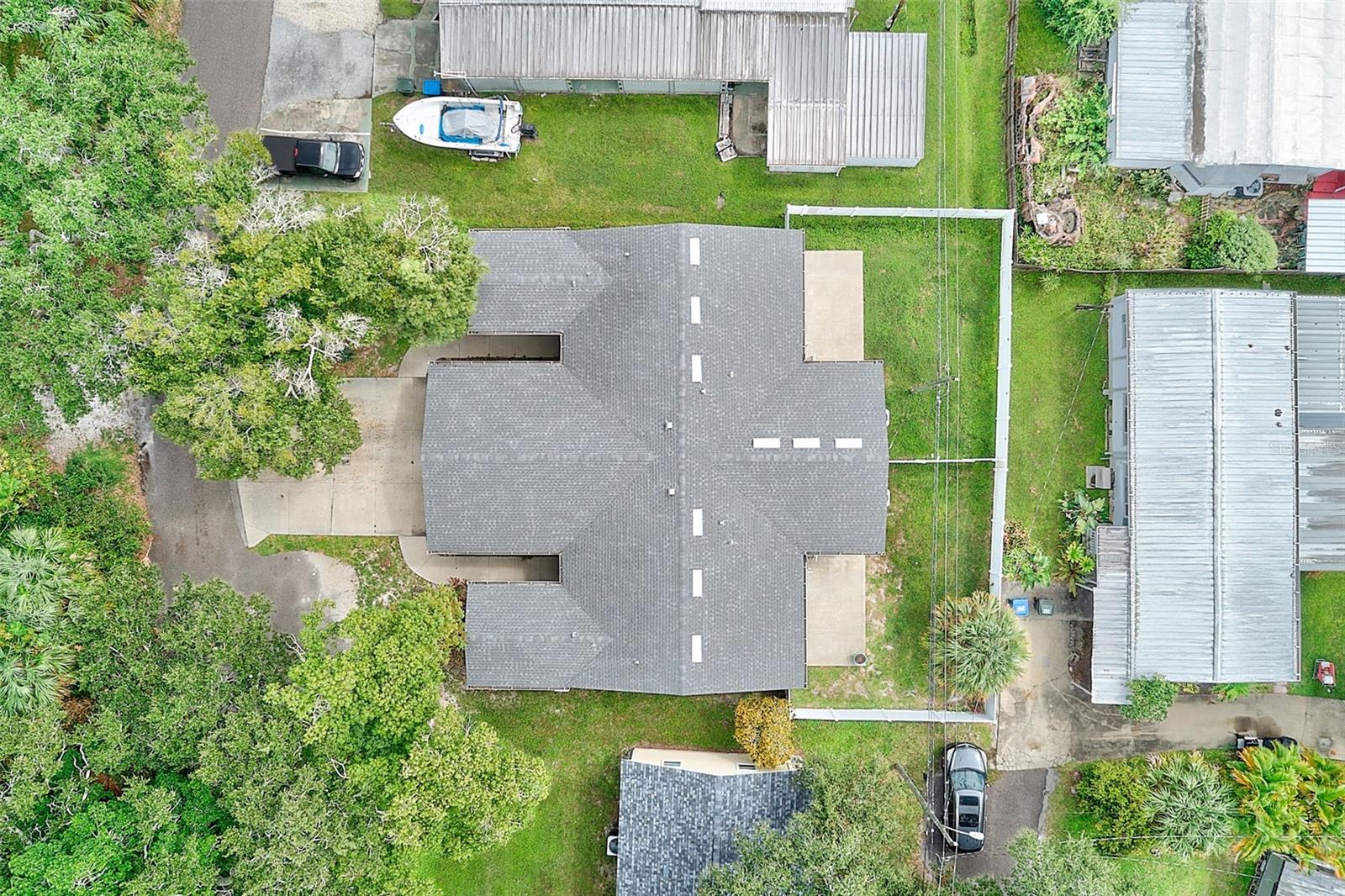 14330 CHANNEL DR — photo 35
