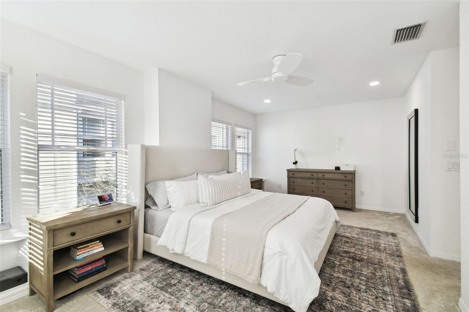 3315 W DE LEON ST #1 — photo 56