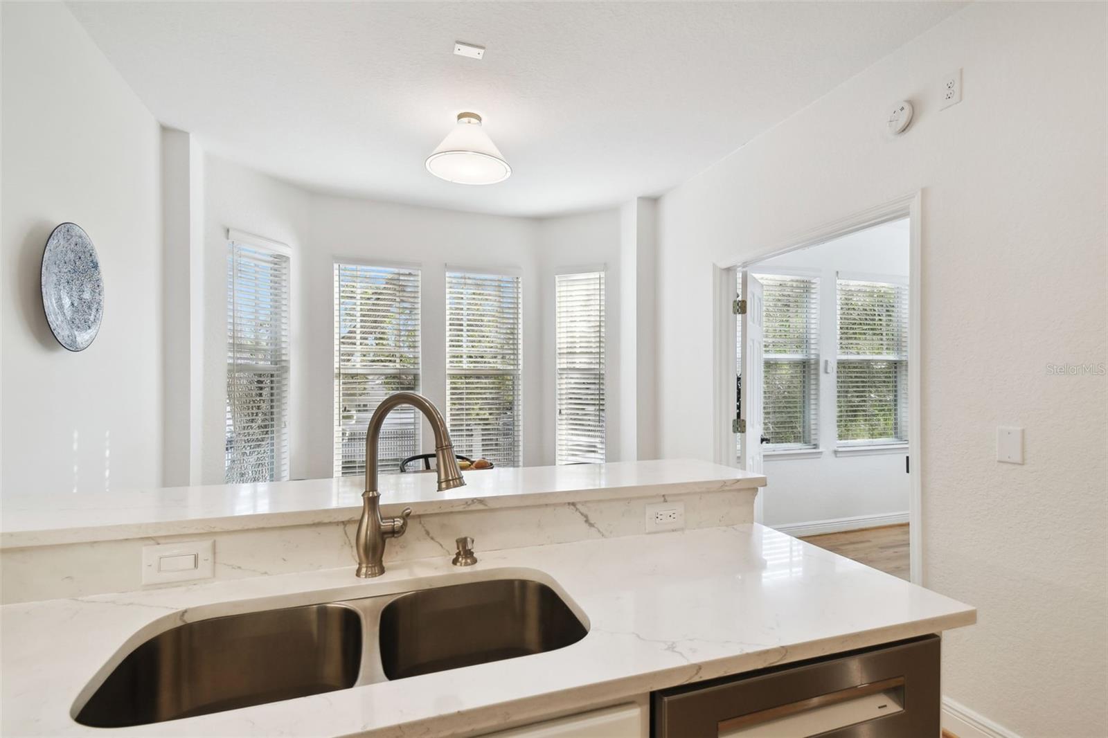 3315 W DE LEON ST #1 — photo 34