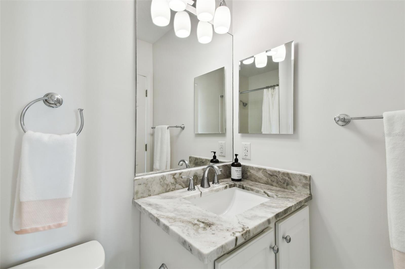 3315 W DE LEON ST #1 — photo 44