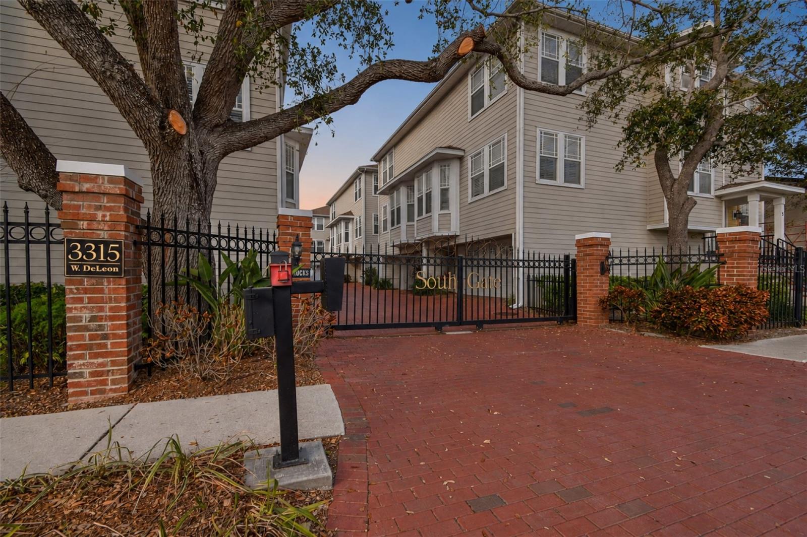 3315 W DE LEON ST #1 — photo 72