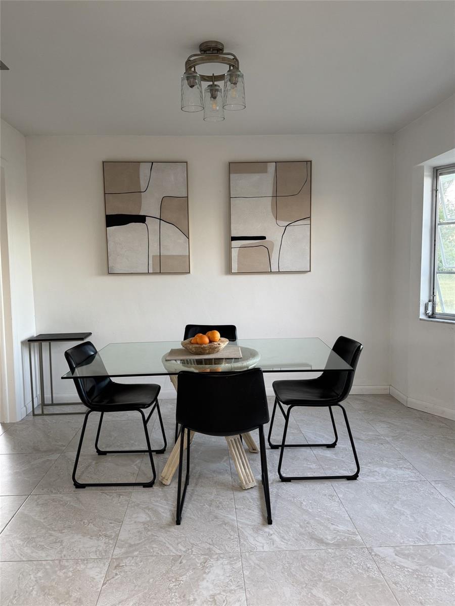 1304 ALAMEDA AVE — photo 32