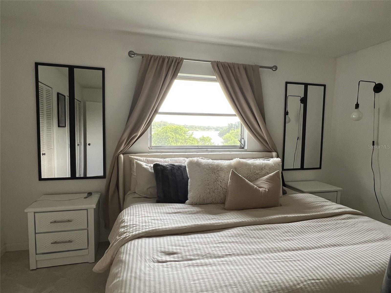 1304 ALAMEDA AVE — photo 39
