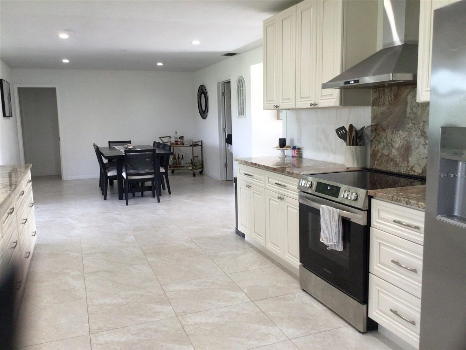 1304 ALAMEDA AVE — photo 19