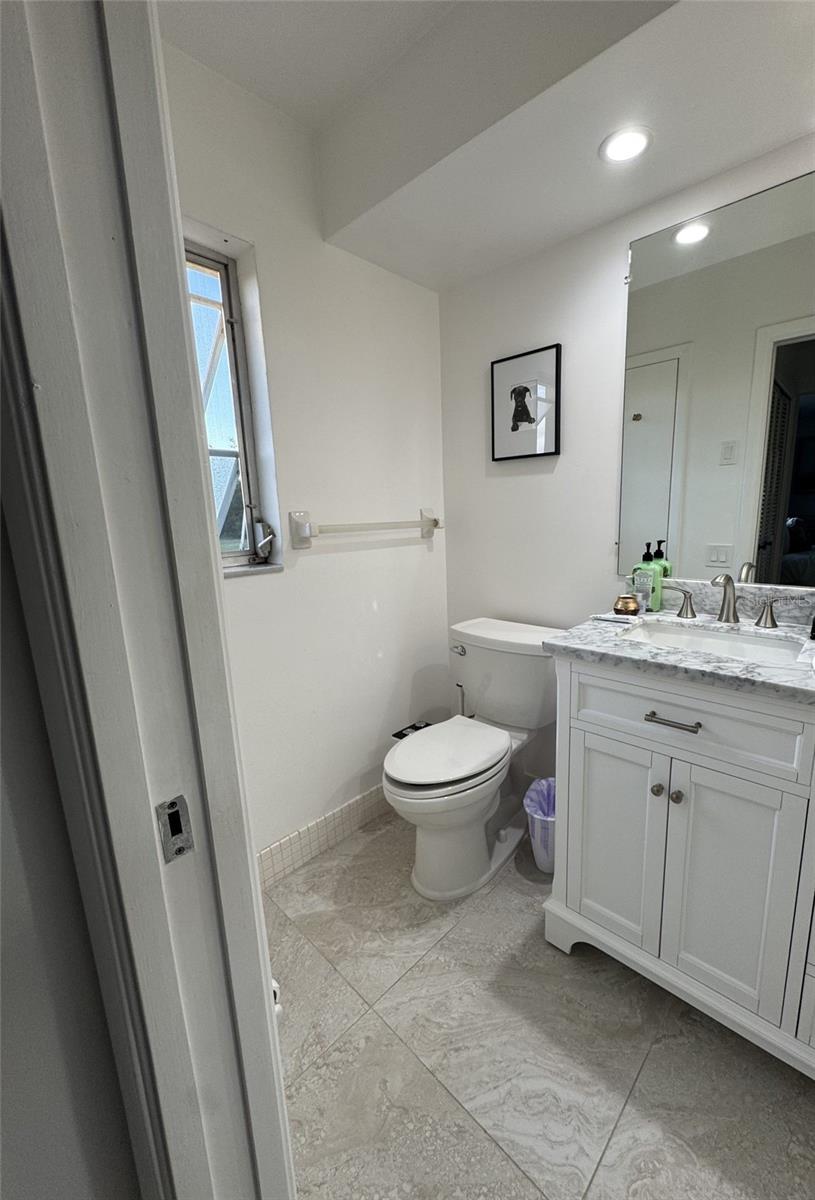 1304 ALAMEDA AVE — photo 33