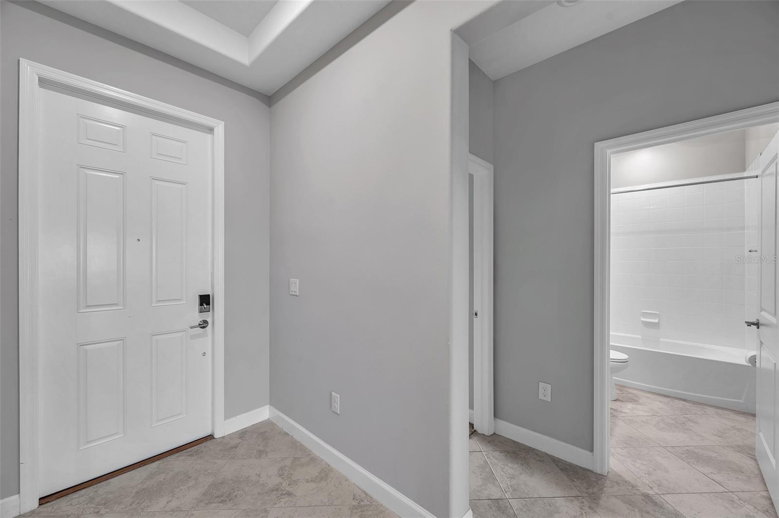 11412 FRESHWATER RIDGE DR — photo 10