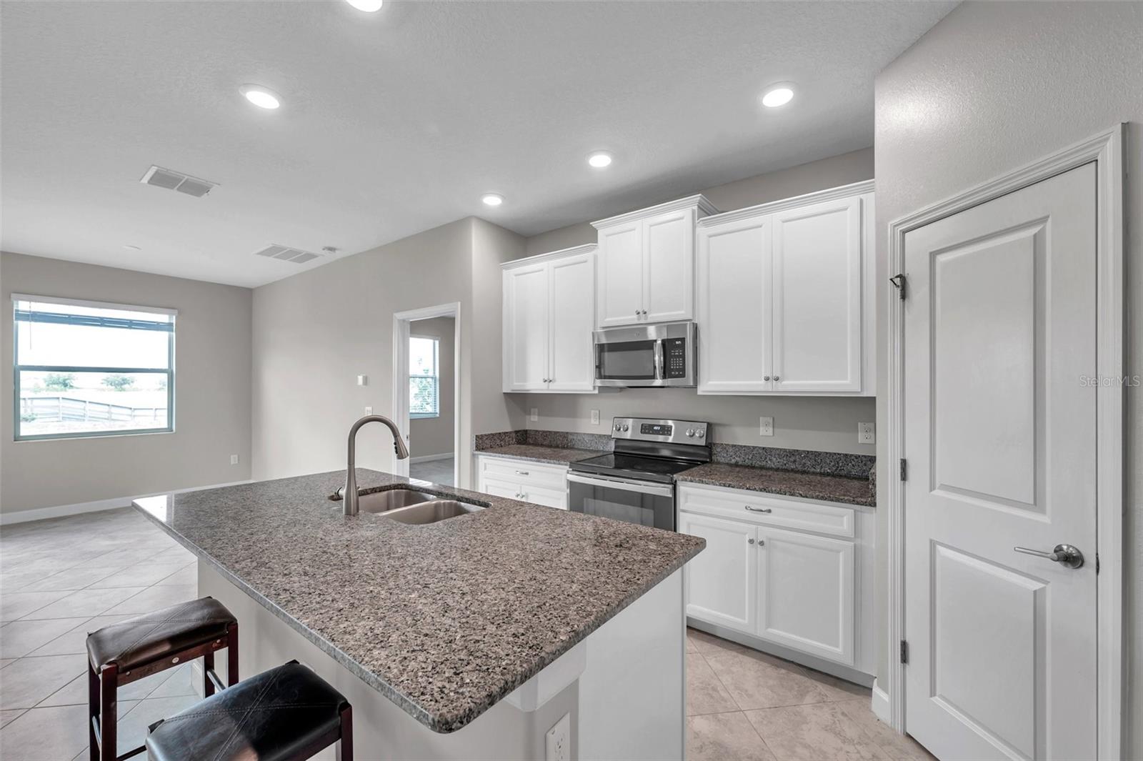 11412 FRESHWATER RIDGE DR — photo 26