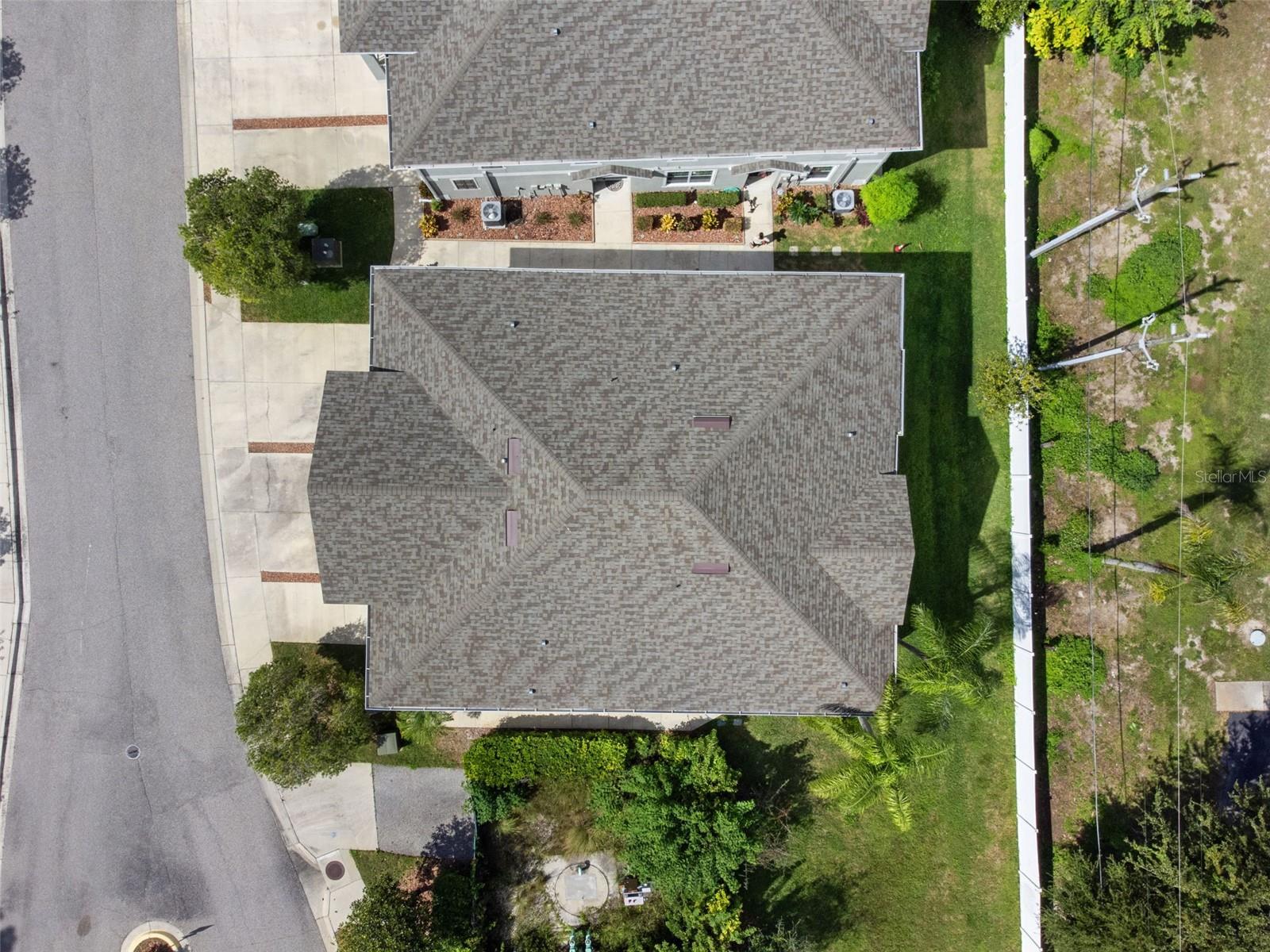 8423 BLUE ROCK DR — photo 51