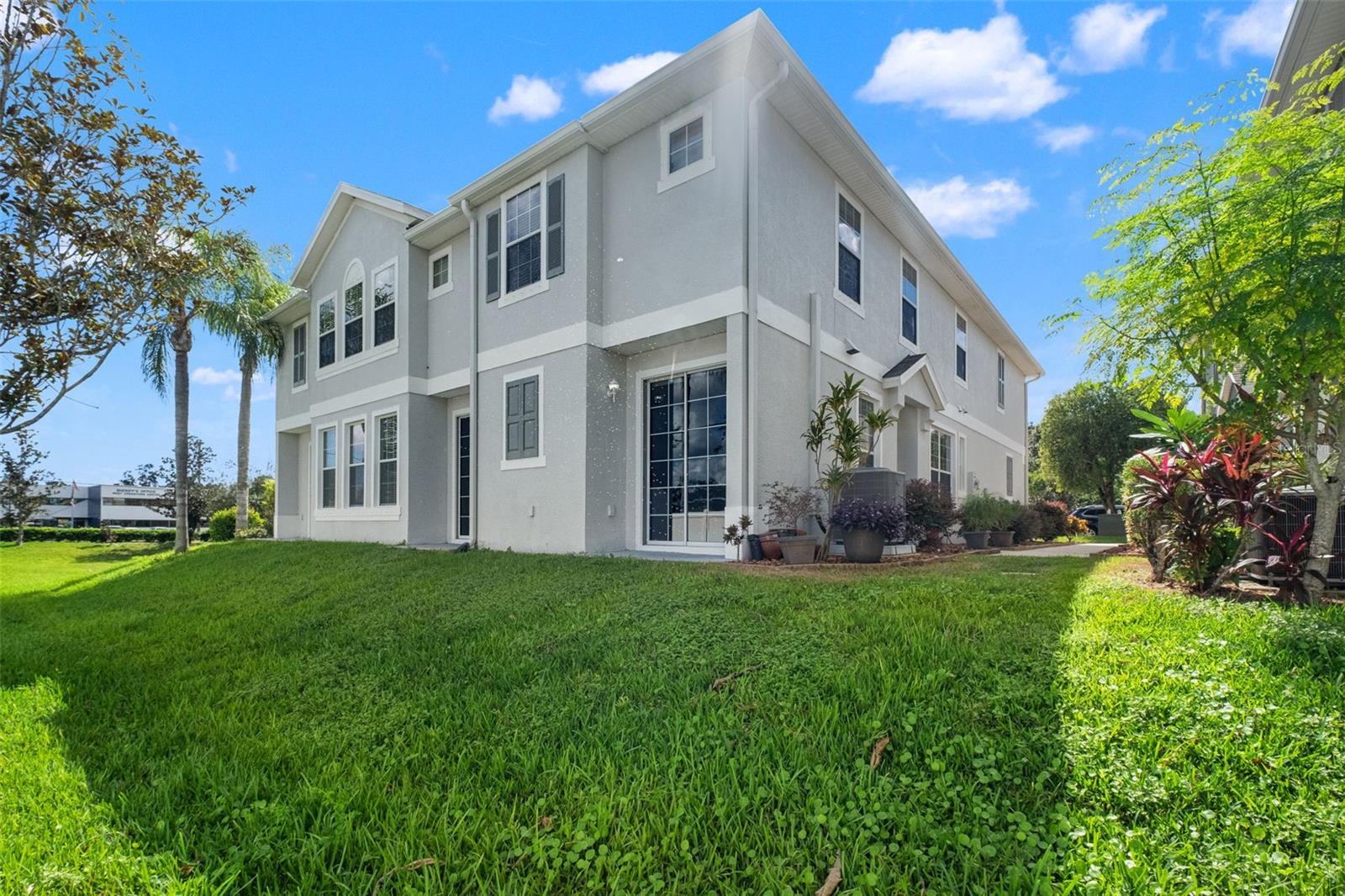 8423 BLUE ROCK DR — photo 46