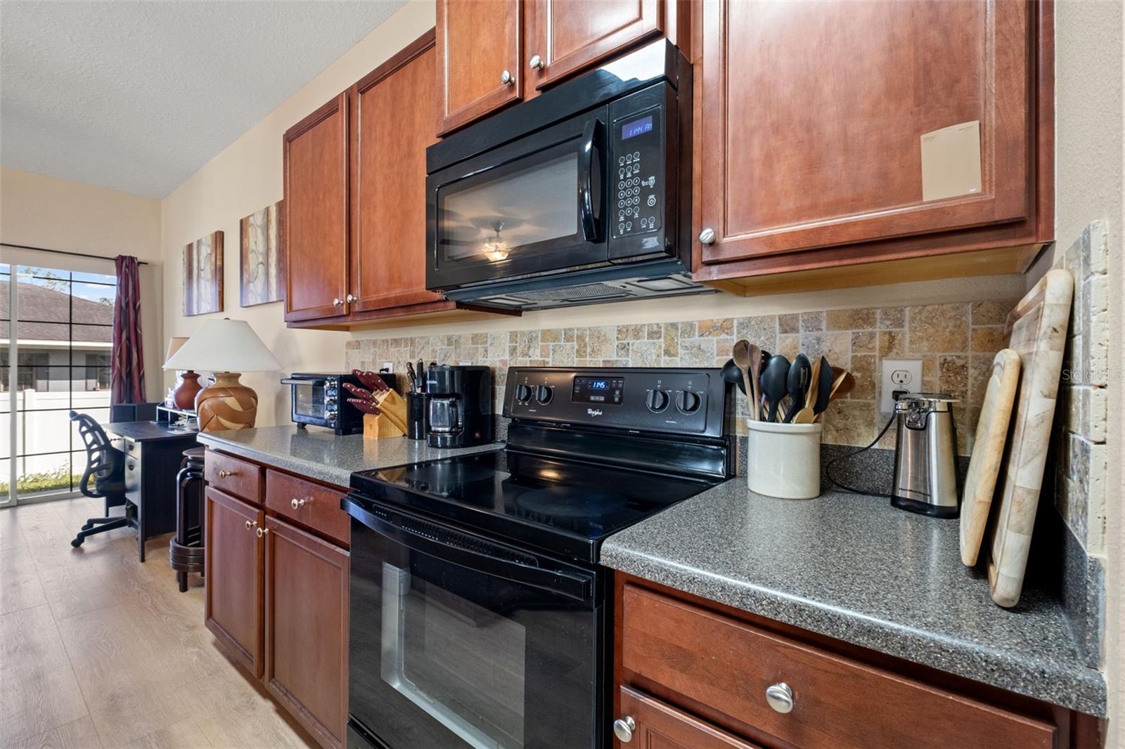 8423 BLUE ROCK DR — photo 14