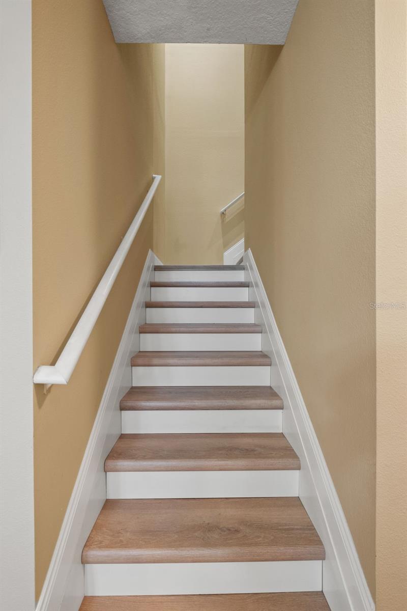 8423 BLUE ROCK DR — photo 22