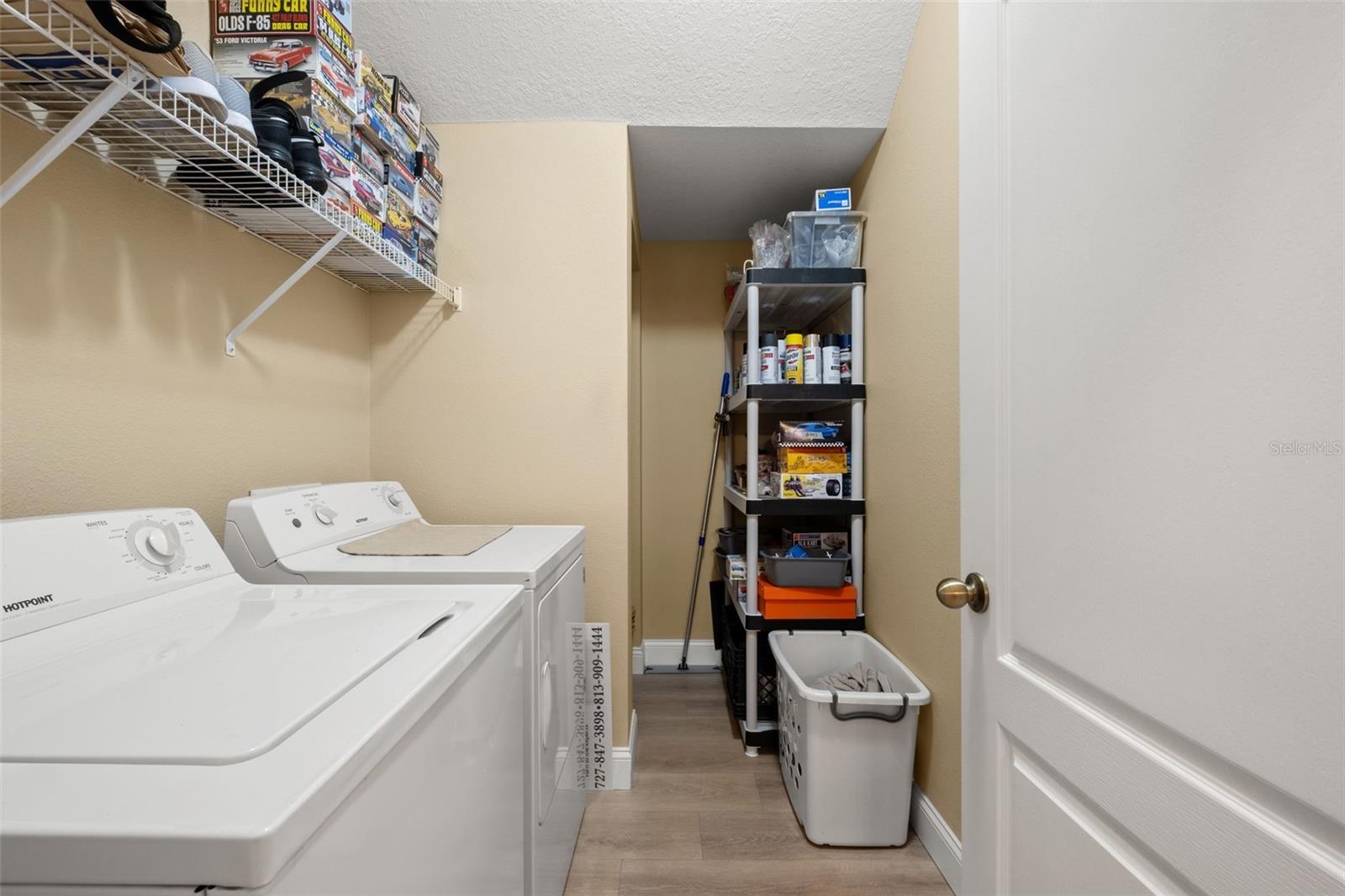 8423 BLUE ROCK DR — photo 37