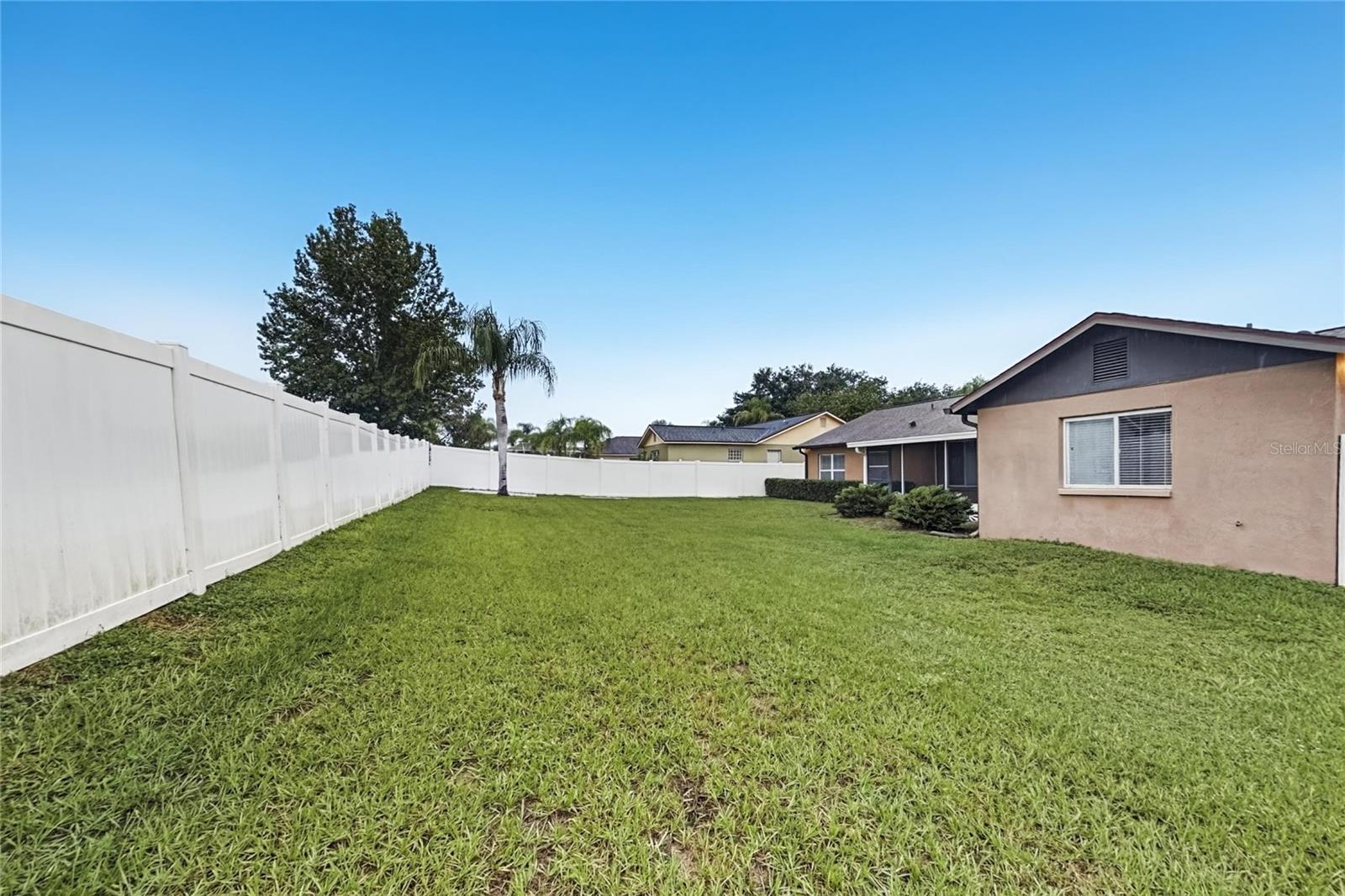 12807 RAYSBROOK DR — photo 20