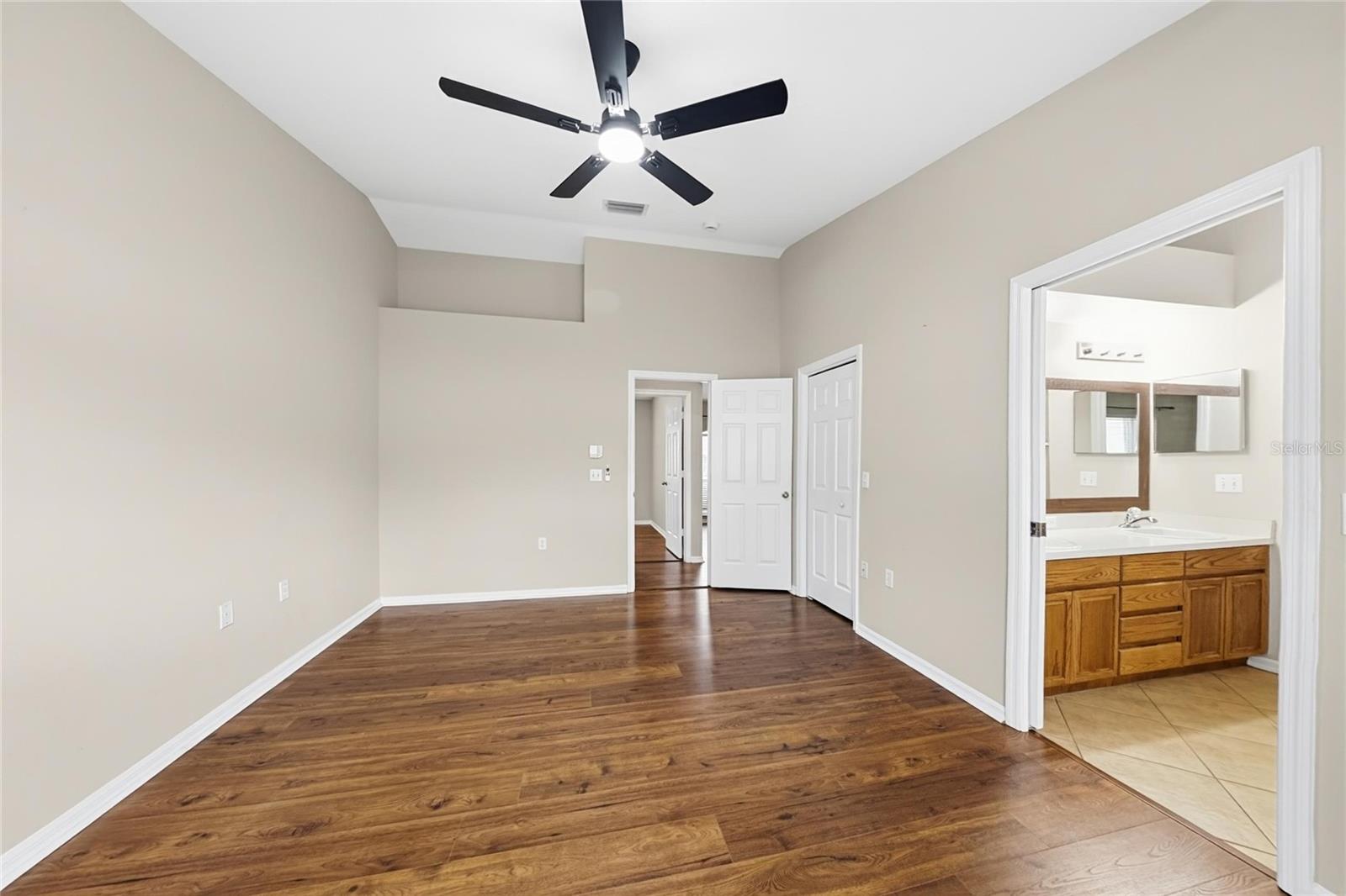 12807 RAYSBROOK DR — photo 9