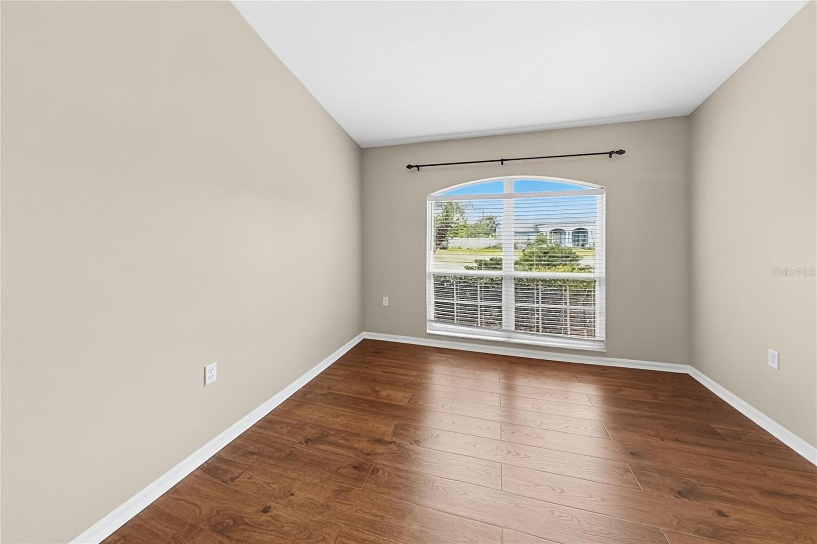 12807 RAYSBROOK DR — photo 3