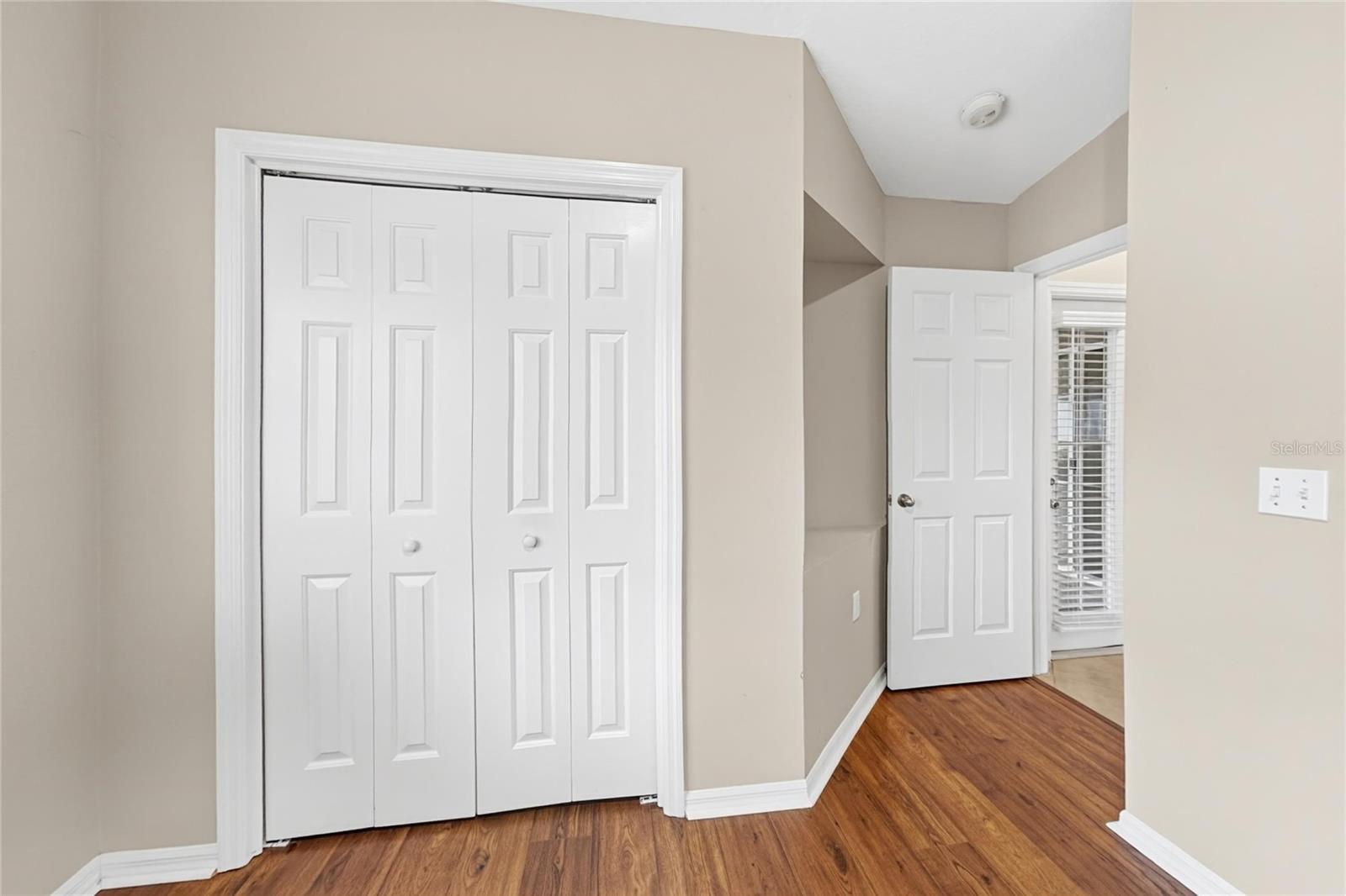 12807 RAYSBROOK DR — photo 15