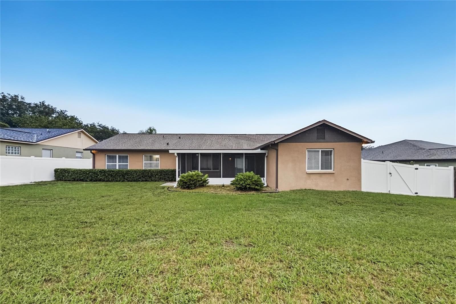 12807 RAYSBROOK DR — photo 19