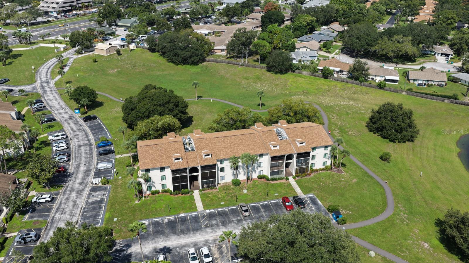1871 PINE RIDGE WAY W #E1 — photo 41