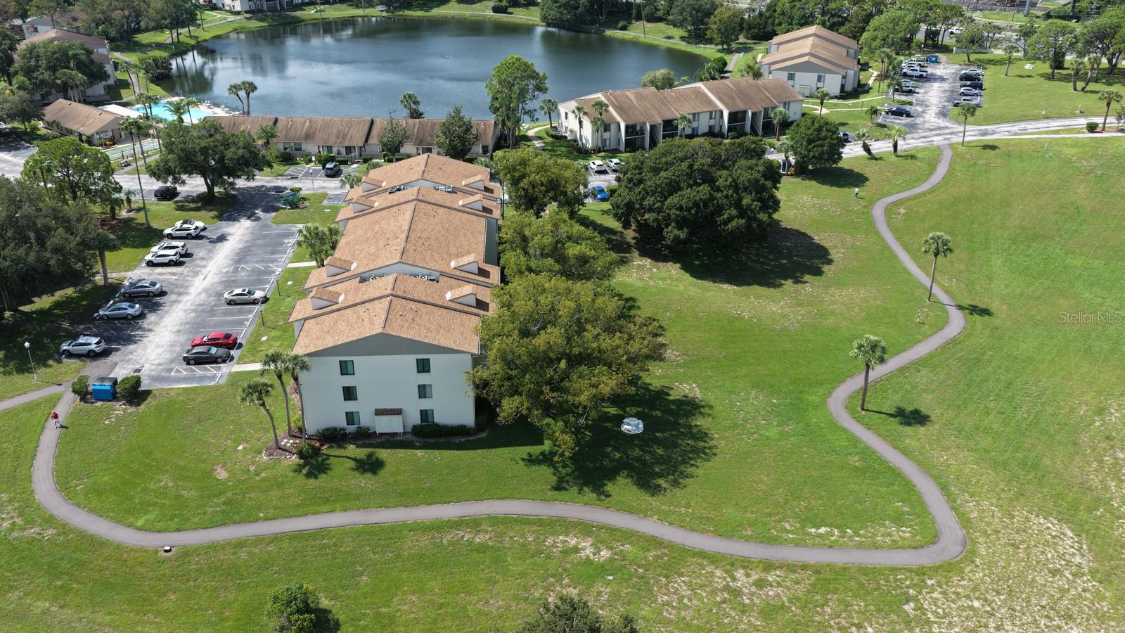 1871 PINE RIDGE WAY W #E1 — photo 43