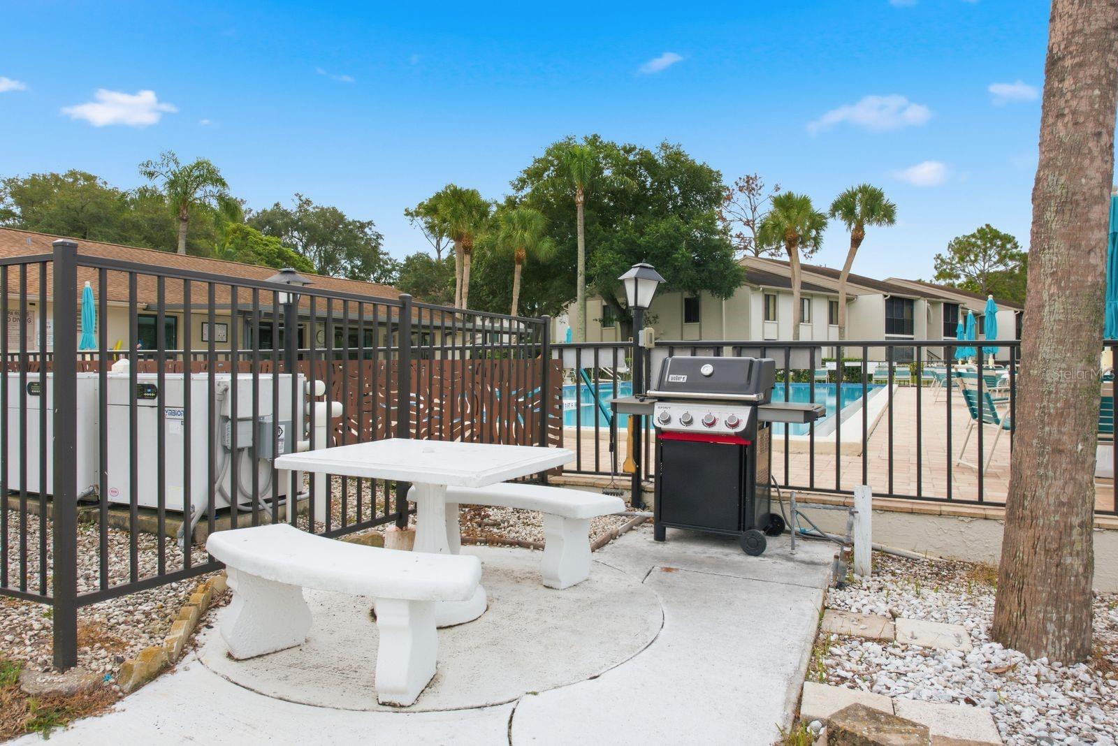 1871 PINE RIDGE WAY W #E1 — photo 40