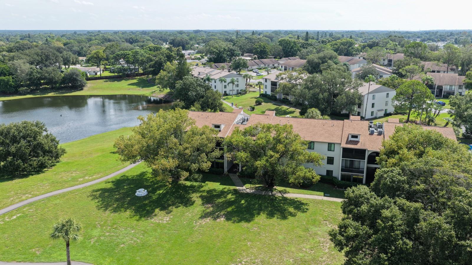 1871 PINE RIDGE WAY W #E1 — photo 44