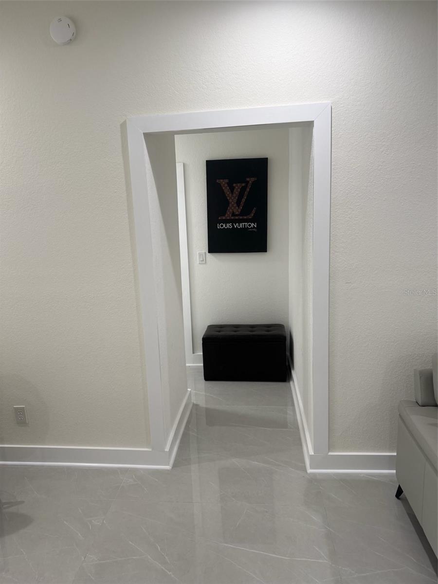 452 BATH CLUB BLVD N — photo 11