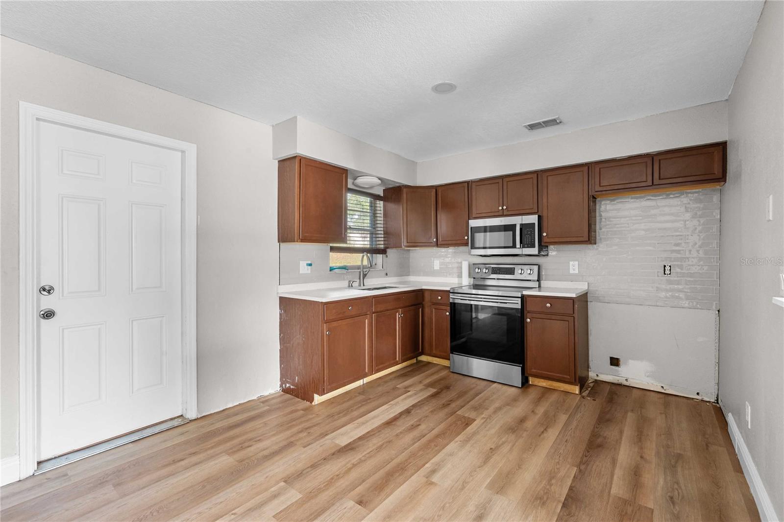 37124 GOLDENROD CT — photo 5