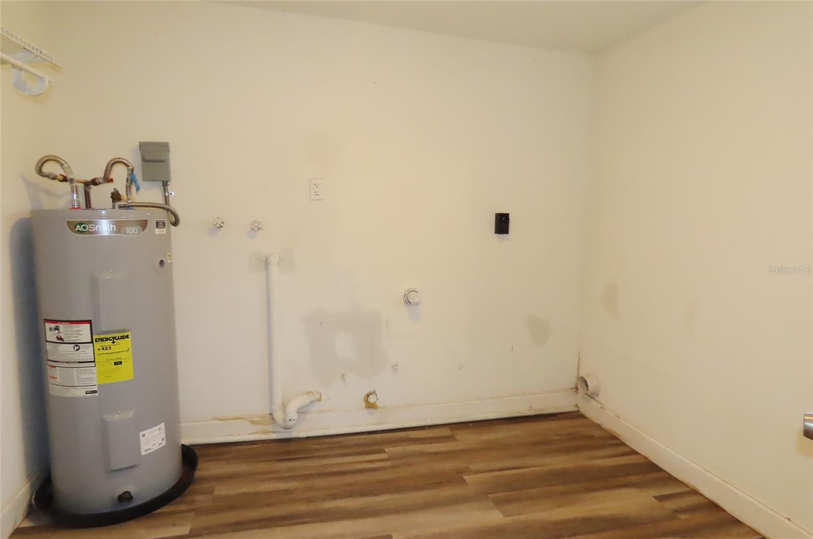 101 N GLENWOOD AVE — photo 12
