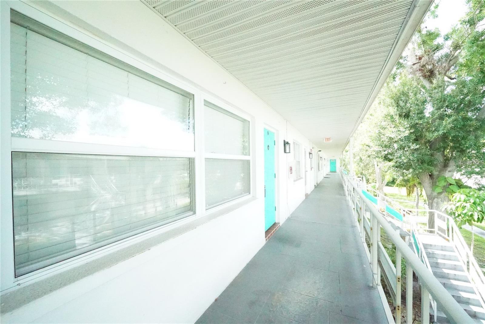 5810 21ST ST N #15 — photo 3