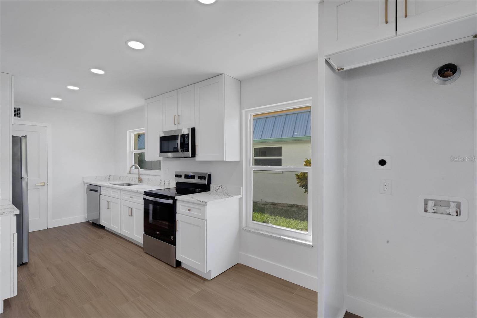 209 BEL FOREST DR #1 — photo 23